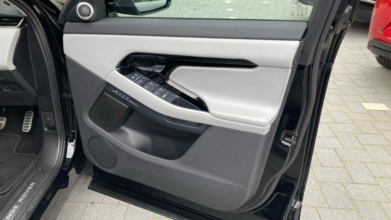 Land Rover Range Rover Evoque 2.0 D200 Dynamic HSE 5dr Auto Diesel Hatchback